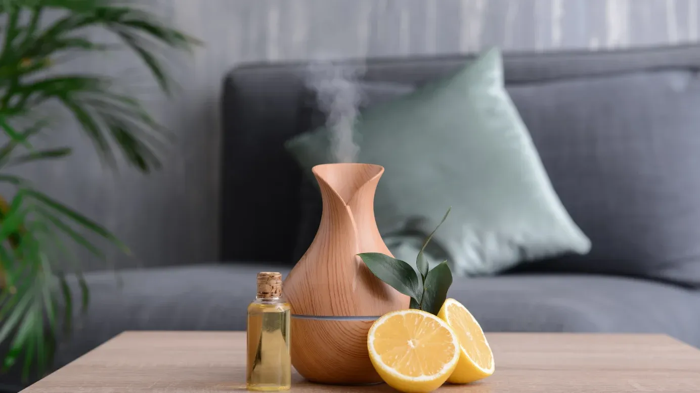 Aromatherapy diffuser with essential oils