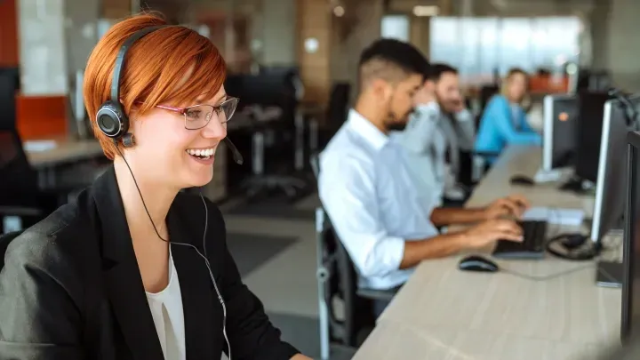 call center employee