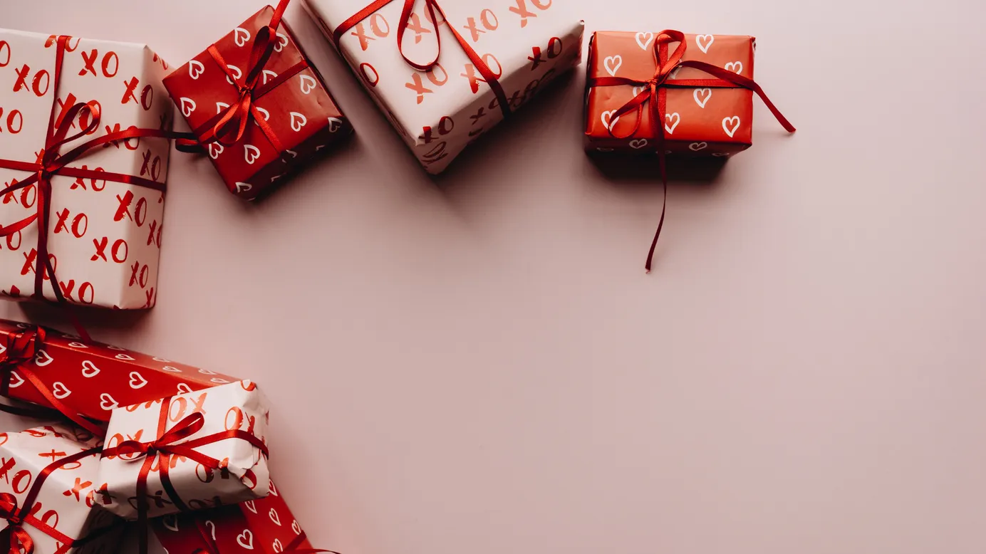 25 migliori idee regalo di Babbo Natale segreto per il lavoro e l