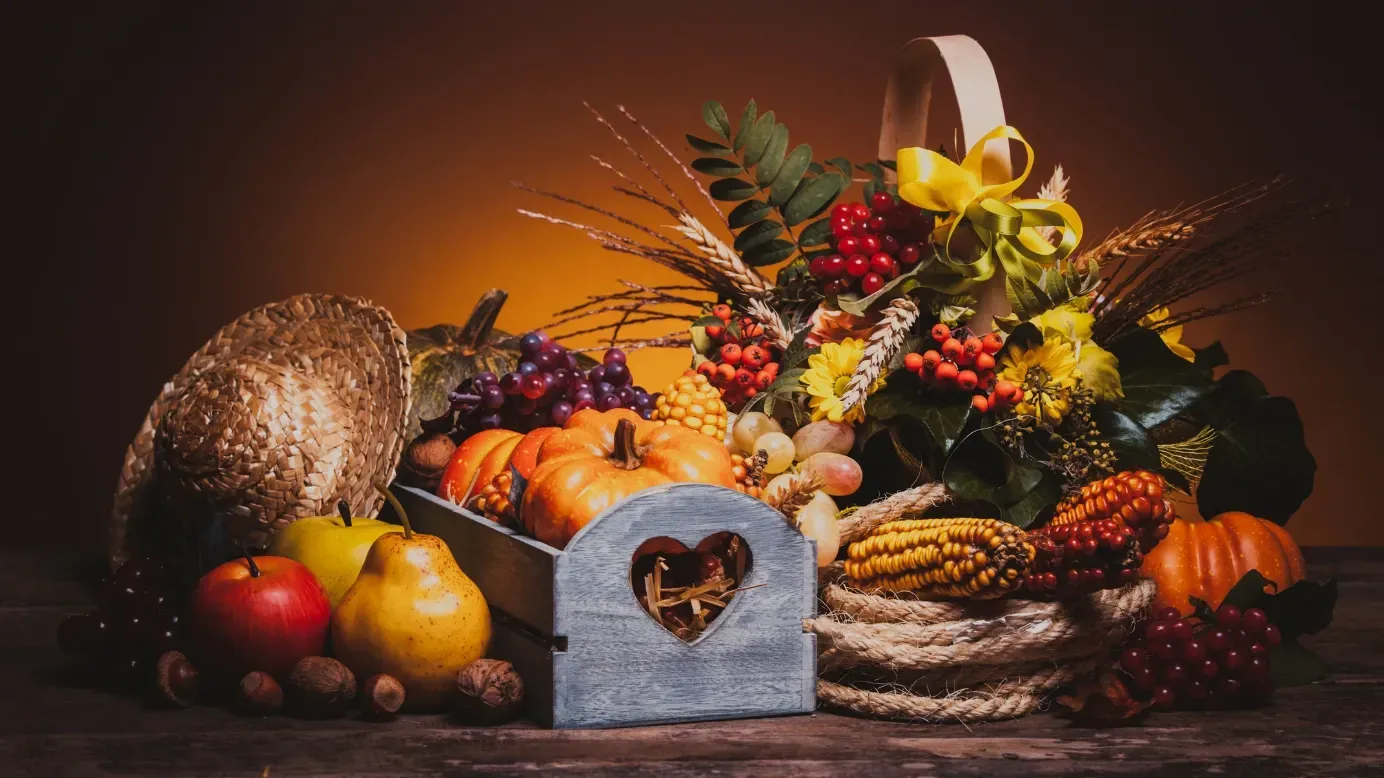 Employee Recognition and Reward Ideas for Canadian Thanksgiving