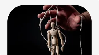 Micromanagement at Work: Definition, Examples and its Harmful Effects