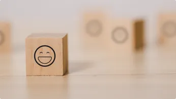 Top 8 Employee Experience Platforms for 2026 (+ Tips on Choosing the Right One)