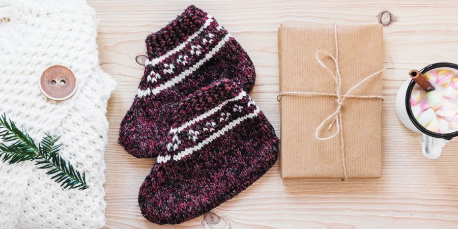 Festliche Socken als Thanksgiving-Geschenk für Lehrerinnen und Lehrer