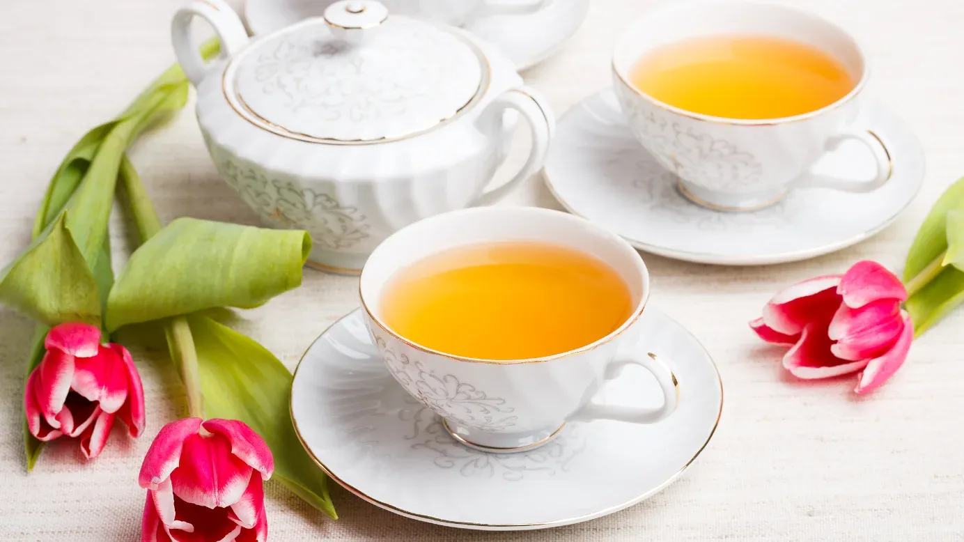 Japanese tea sets with Cherry Blossom motifs