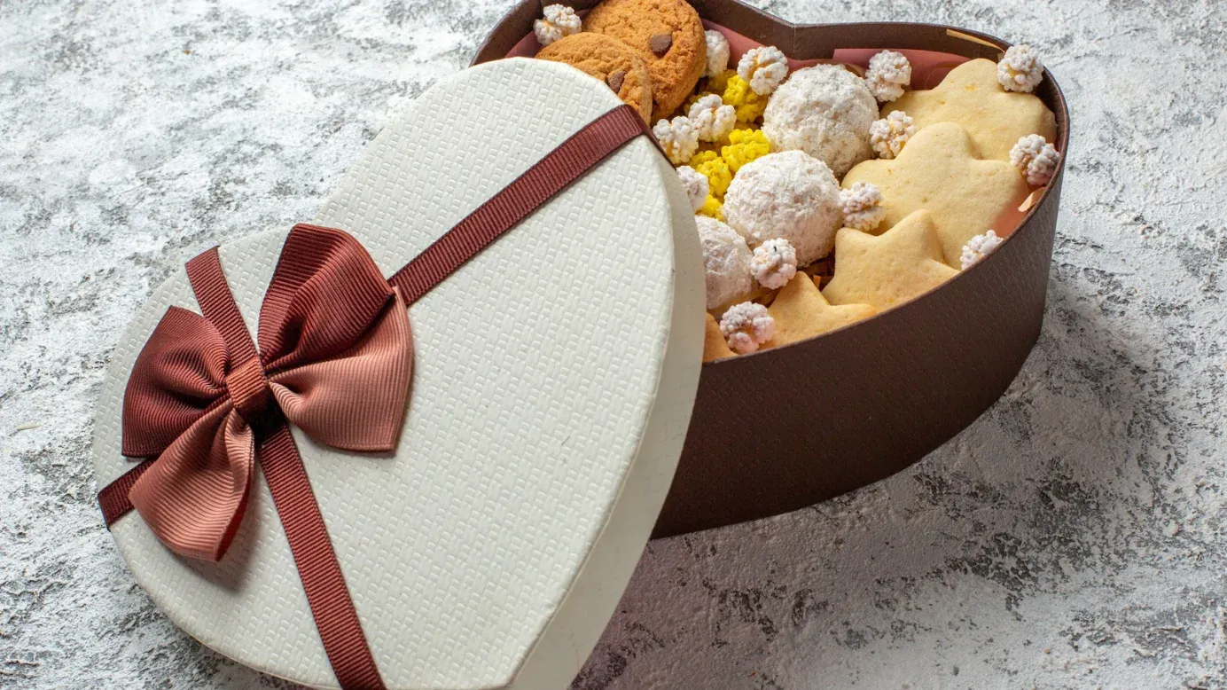 boîte de biscuits et de friandises